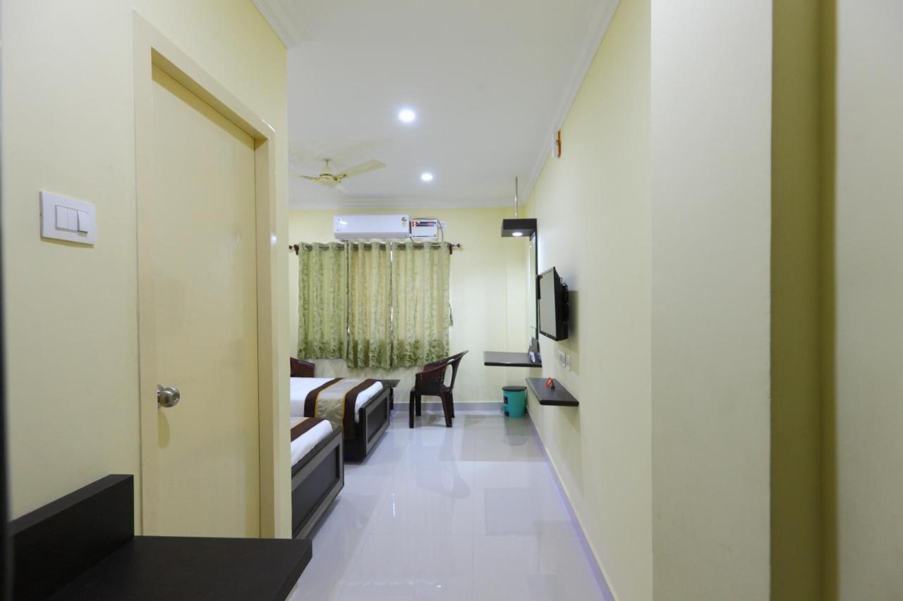 Saibala Lnn Hotell Chennai Eksteriør bilde